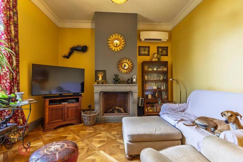 Maison de maîtres - 240 m² - 10 pièces