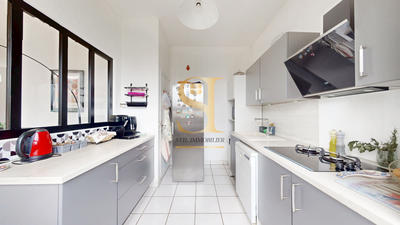 Maison - 141 m² - 6 pièces