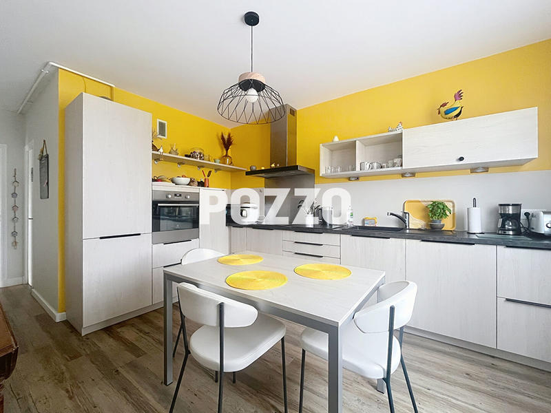 Appartement - 91 m² - 4 pièces