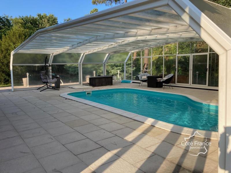 Maison - 110 m² - 4 pièces