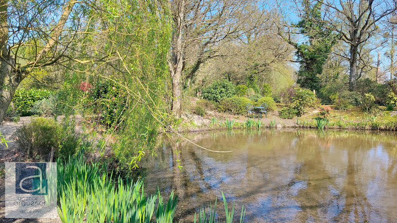 Maison - 342 m² - 7 pièces