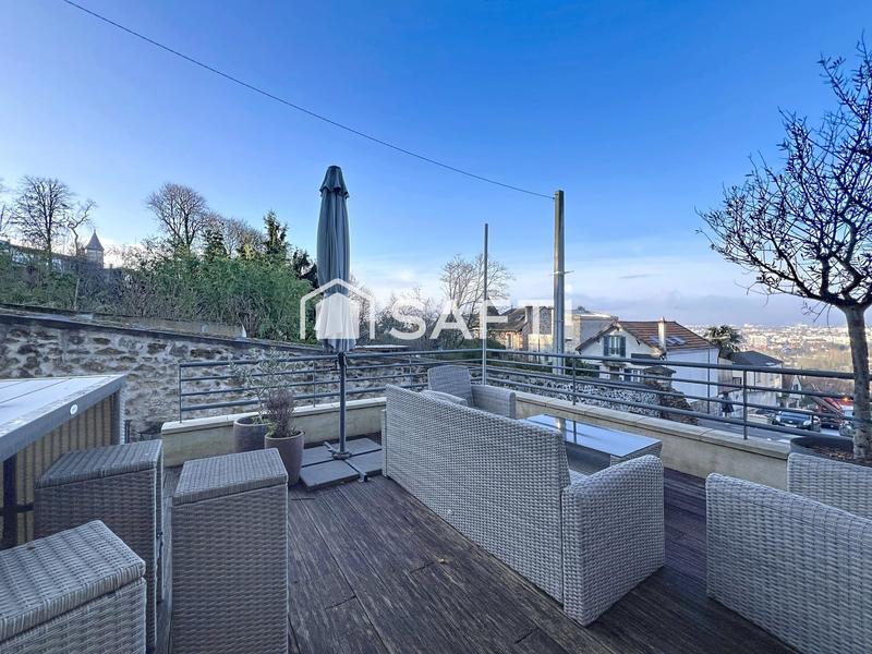 Maison - 190 m² - 6 pièces