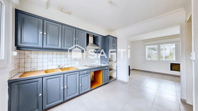 Maison - 93 m² - 6 pièces