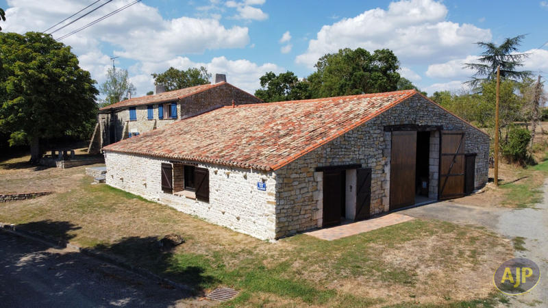 Maison - 168 m² - 6 pièces