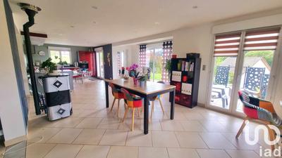 Maison - 160 m² - 6 pièces