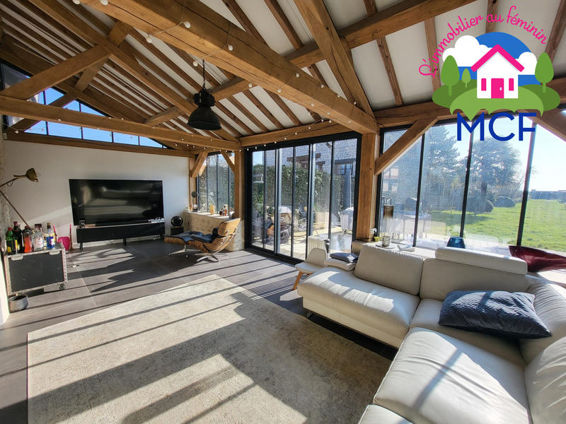 Maison ancienne - 229 m² - 8 pièces