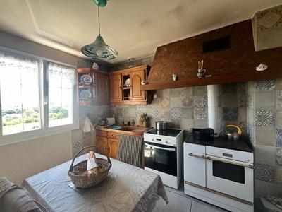 Maison - 98 m² - 5 pièces