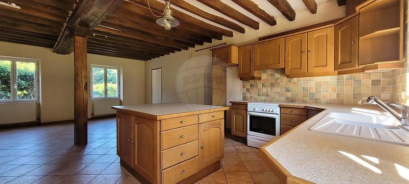 Maison - 195 m² - 7 pièces