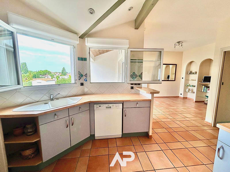 Appartement - 125 m² - 4 pièces