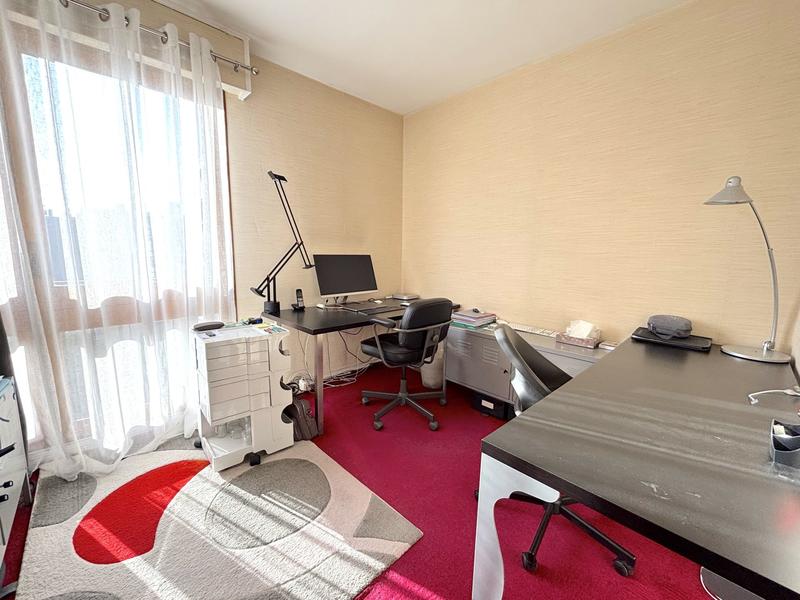 Appartement - 92 m² - 5 pièces