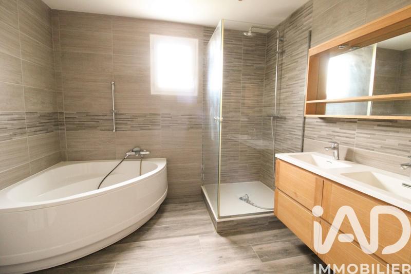 Maison - 103 m² - 5 pièces