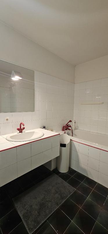 Viager - Villa - 216 m² - 8 pièces