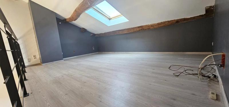 Maison - 224 m² - 7 pièces