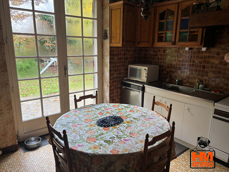 Maison - 164 m² - 8 pièces