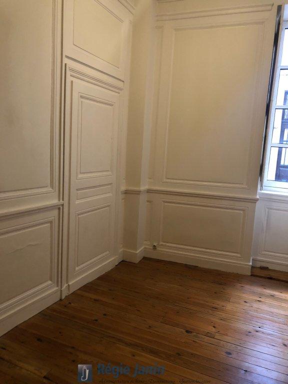 Appartement - 76 m² - 3 pièces