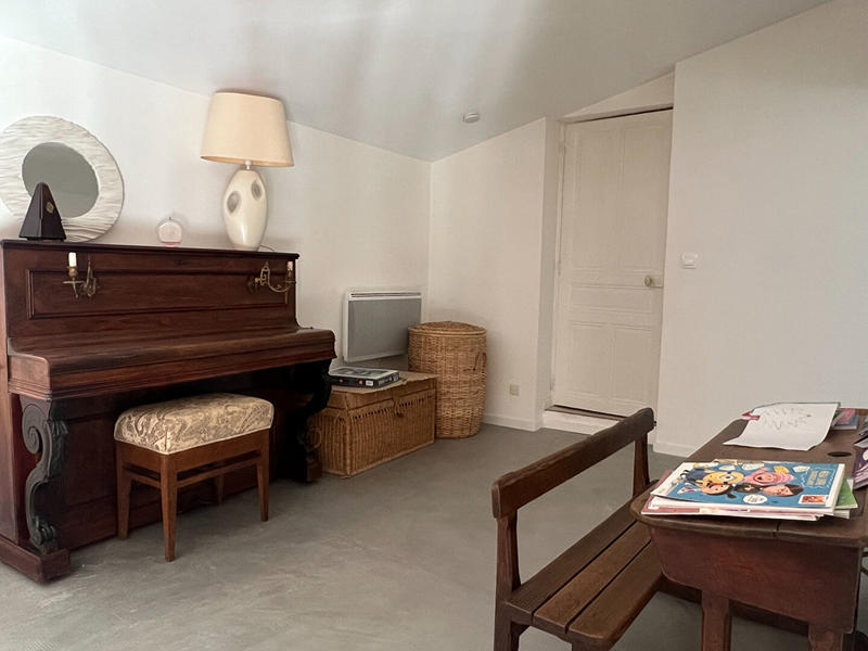 Maison - 227 m² - 5 pièces