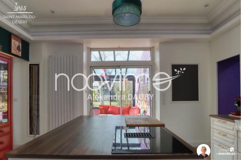 Maison bourgeoise - 206 m² - 8 pièces