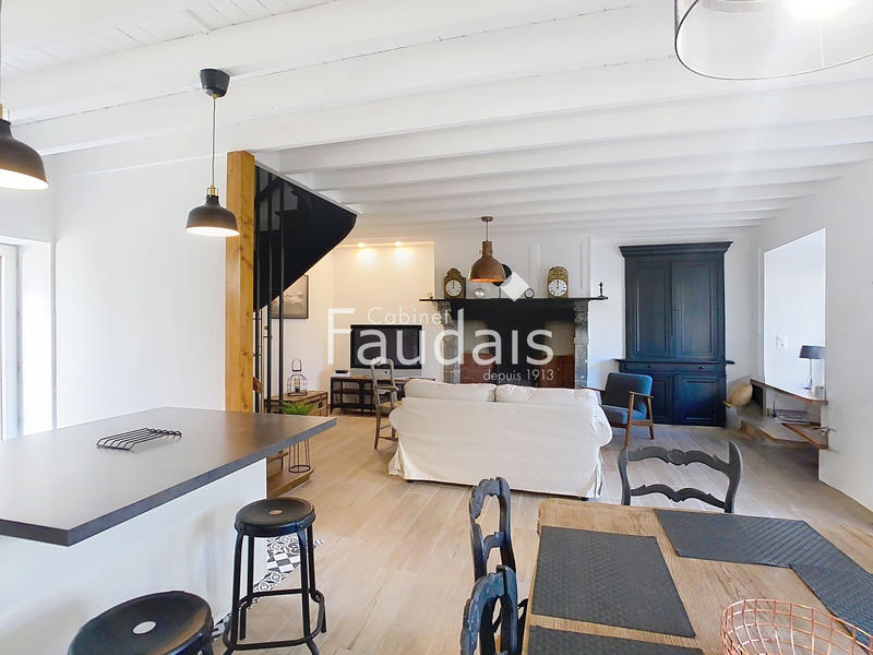 Maison de village - 100 m² - 5 pièces