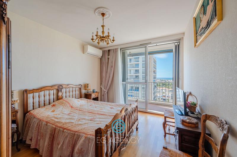 Appartement - 87 m² - 4 pièces