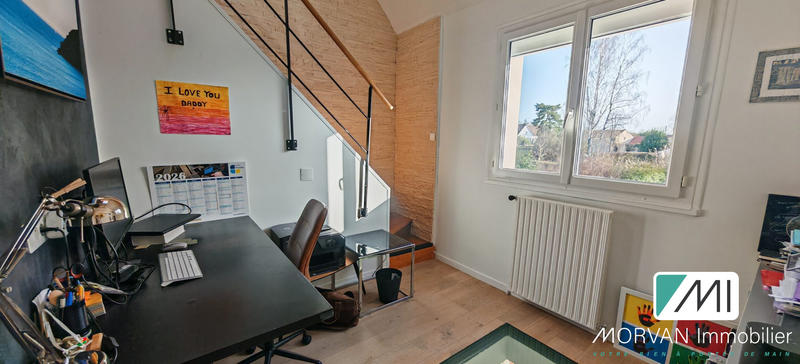 Maison - 175 m² - 9 pièces
