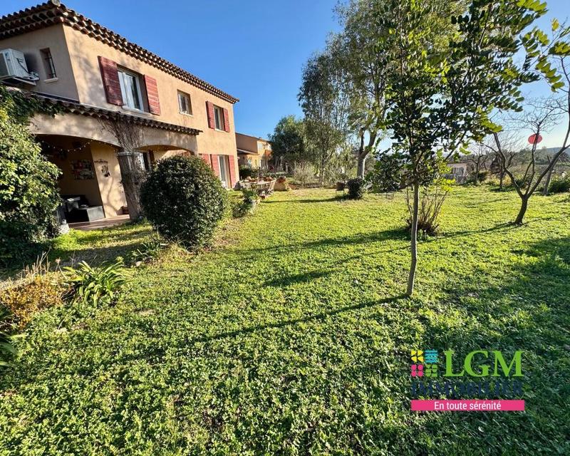 Villa - 164 m² - 5 pièces