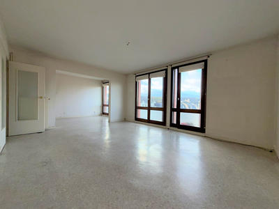 Appartement - 88 m² - 3 pièces