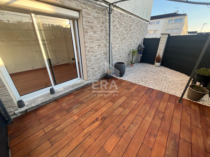 Maison - 92 m² - 4 pièces
