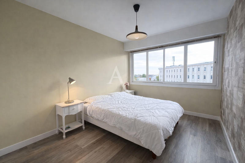 Appartement - 82 m² - 3 pièces