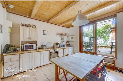 Maison - 136 m² - 6 pièces