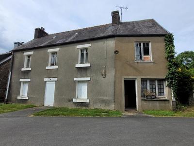 Maison - 90 m² - 5 pièces