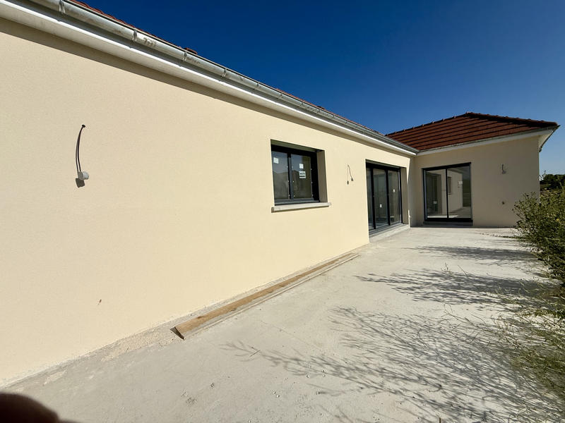 Maison - 151 m² - 6 pièces