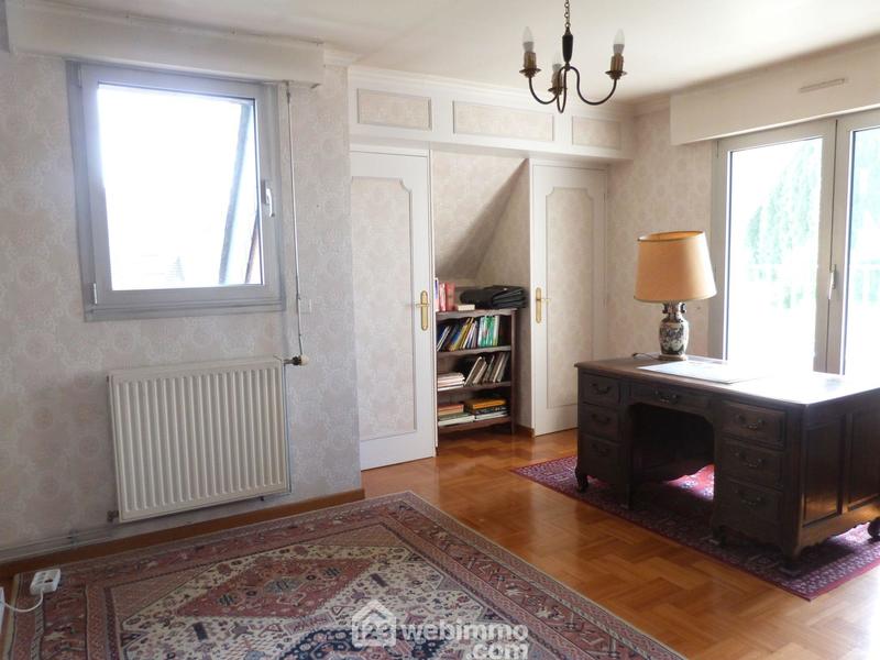 Maison - 191 m² - 6 pièces