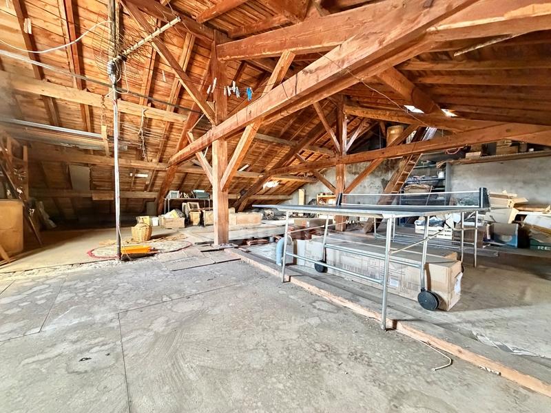 Maison de village - 185 m² - 8 pièces