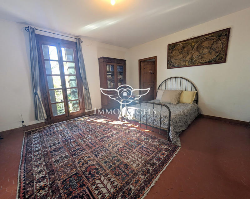 Maison ancienne - 259 m² - 10 pièces