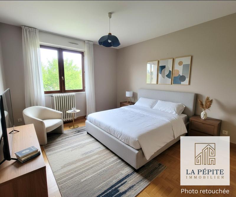 Maison - 90 m² - 5 pièces