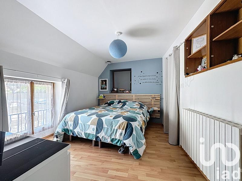 Maison - 246 m² - 9 pièces