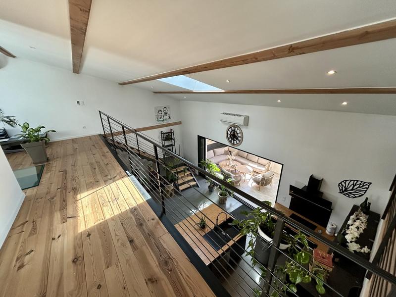 Maison - 161 m² - 4 pièces