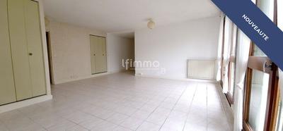 Appartement - 98 m² - 5 pièces