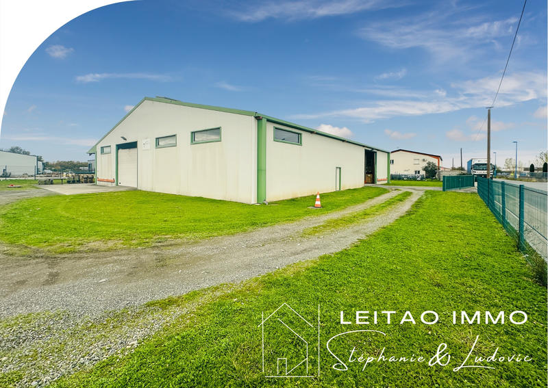 Local d'activités - 822 m²