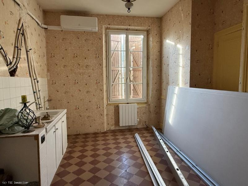 Propriété - 220 m² - 10 pièces