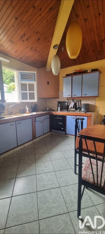 Maison - 166 m² - 4 pièces