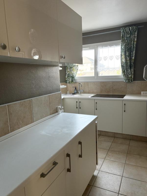 Appartement - 87 m² - 4 pièces