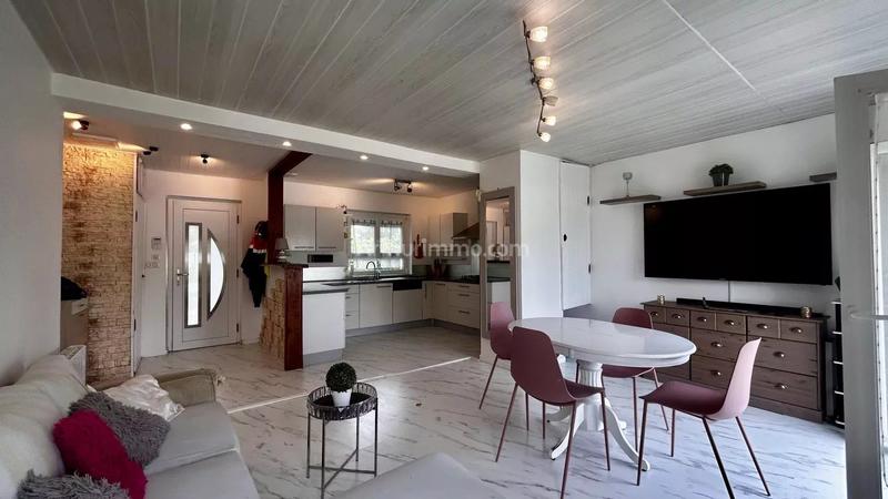 Maison - 71 m² - 4 pièces