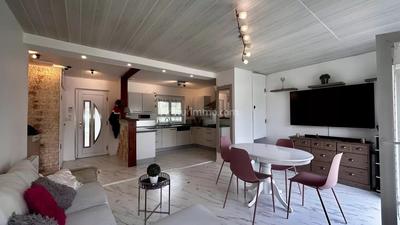 Maison - 71 m² - 4 pièces