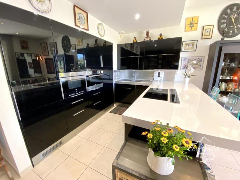 Duplex - 110 m² - 5 pièces