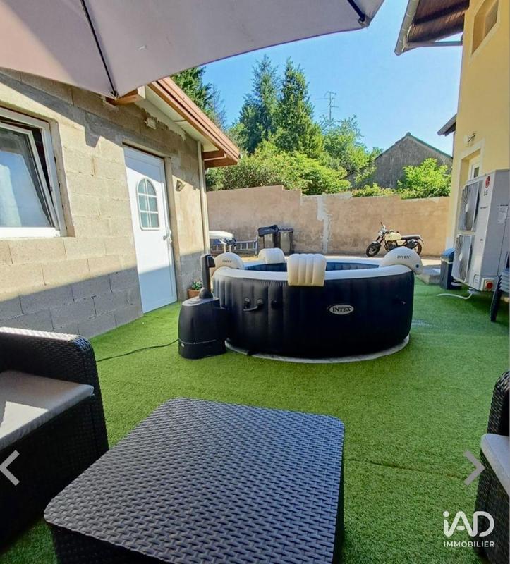 Maison - 105 m² - 5 pièces