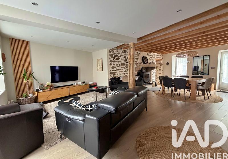 Maison - 134 m² - 6 pièces