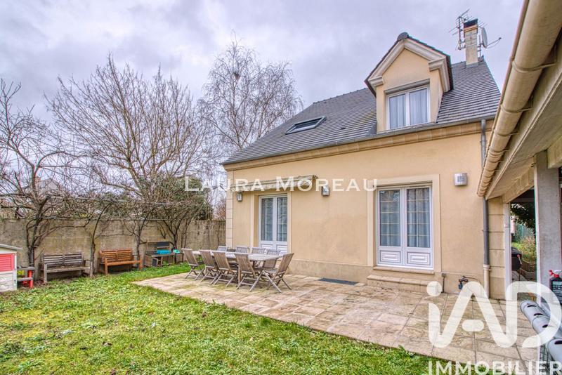 Maison - 163 m² - 8 pièces