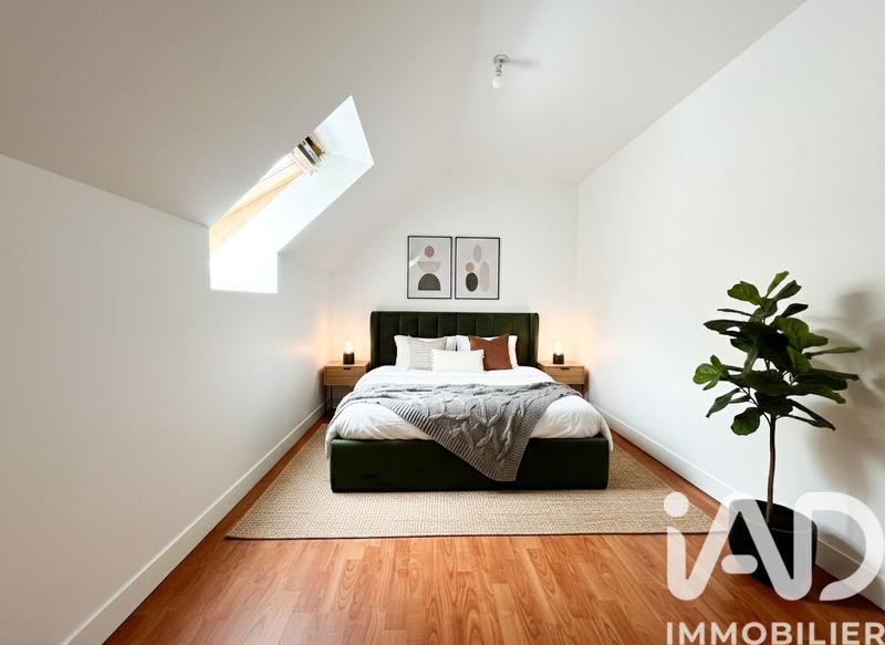 Maison - 101 m² - 5 pièces