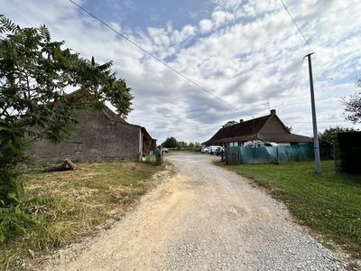 Maison ancienne - 156 m² - 8 pièces